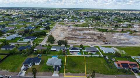 1009 NE 12th Terrace, Cape Coral, FL 33909