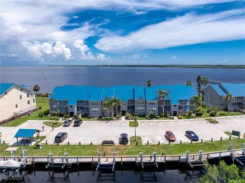 4410 Warren Avenue unit: 406, Port Charlotte, FL 33953