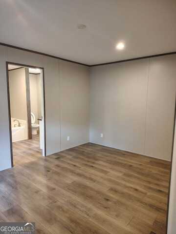 8 Club Circle, Ellenwood, GA 30294
