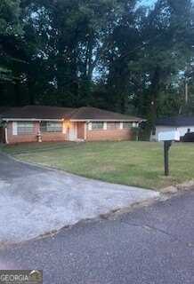 5527 Andrew, Mableton, GA 30126