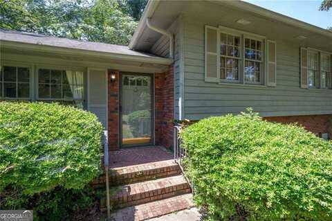 1702 Elaine, Dalton, GA 30720
