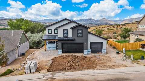 1403 Munro Avenue, Rifle, CO 81650