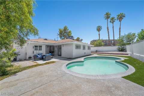 3001 Carruth Street, Las Vegas, NV 89121