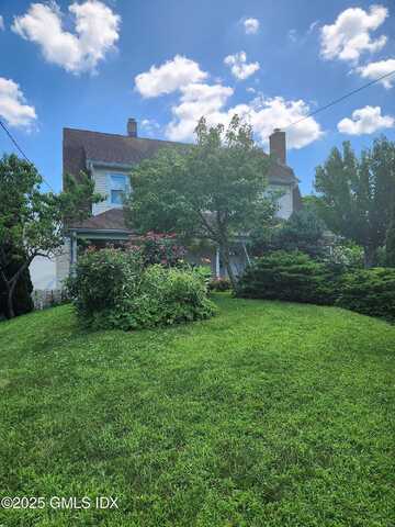19 Valley Road, Cos Cob, CT 06807