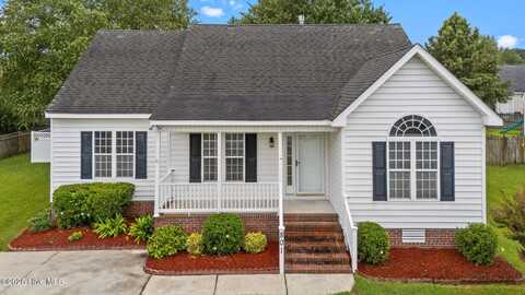 801 Ashley Meadows Drive, Winterville, NC 28590