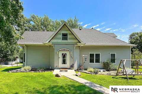 100 S 7th Street, Staplehurst, NE 68439