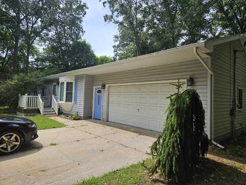 8493 Cook Street, Montague, MI 49437