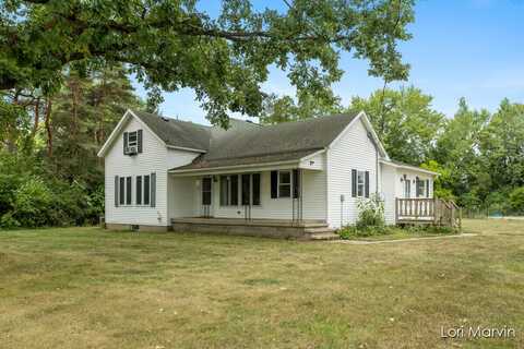 5479 W 80th Street, Fremont, MI 49412