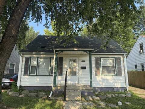 22436 Cushing Avenue, Eastpointe, MI 48021