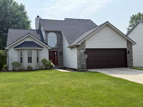 603 E Castlebury Circle, Saline, MI 48176