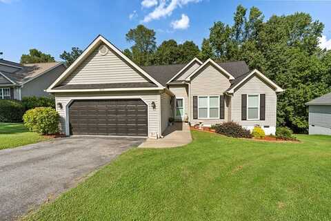 1010 North Lake Dr, Greenwood, SC 29649
