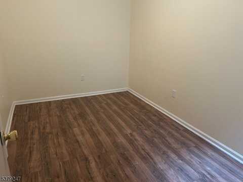 339 16Th Ave, Irvington, NJ 07111