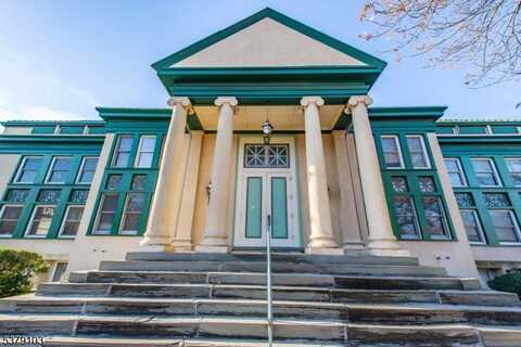 21 Springfield Ave, Cranford, NJ 07016