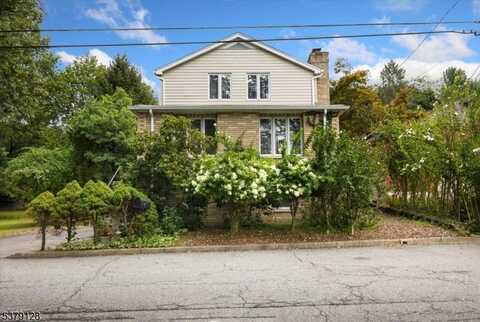 58 Hardwick Ln, Wayne, NJ 07470