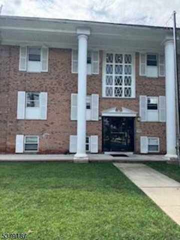 336 E Westfield Ave, Roselle Park, NJ 07204