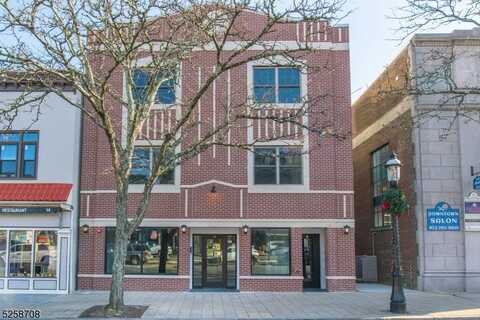 16 Waverly Pl, Madison, NJ 07940