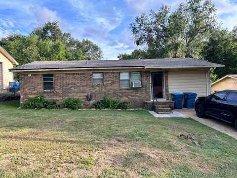 611 Walnut Cir, Athens, TX 75751