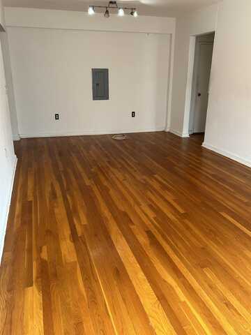 2520 KENNEDY BLVD, JC, Journal Square, NJ 07304