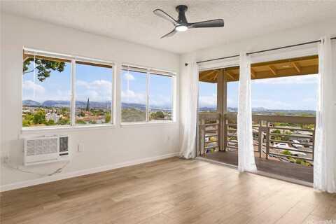 94-512 Kupuohi Street, Waipahu, HI 96797