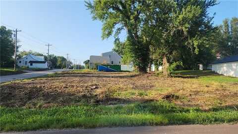 312 E Mill Street, Gallatin, MO 64640