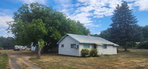 126 Rock Road, Kamiah, ID 83536