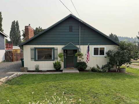 905 Kenneth St, Moscow, ID 83843