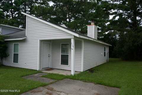 115 Village Circle, Jacksonville, NC 28546