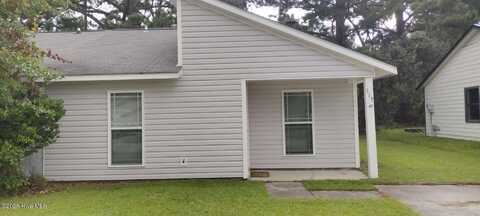 115 Village Circle, Jacksonville, NC 28546