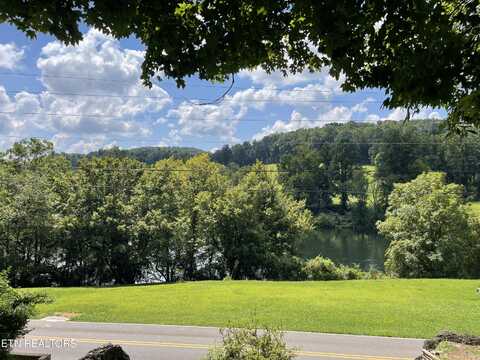 Lovely Bluff Rd, Rocky Top, TN 37769