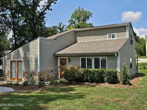 419 N Houston St, Maryville, TN 37801