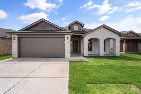 7207 8th Street, Lubbock, TX 79416