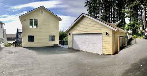 447 King Street, Yachats, OR 97498