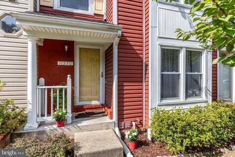 11570 HILL MEADE LN, WOODBRIDGE, VA 22192