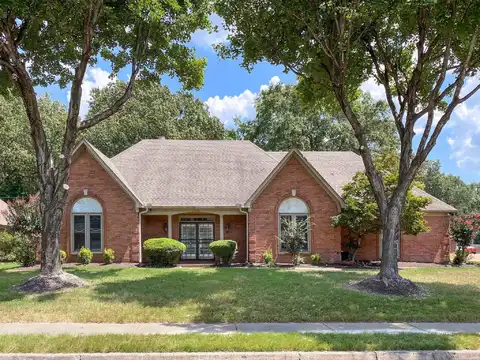 1782 CANDLE RIDGE, Cordova, TN 38016