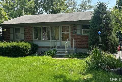 11272 Saint Shawn Lane, Saint Ann, MO 63074