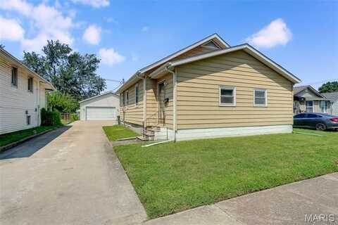 1041 Washington Avenue, Madison, IL 62060