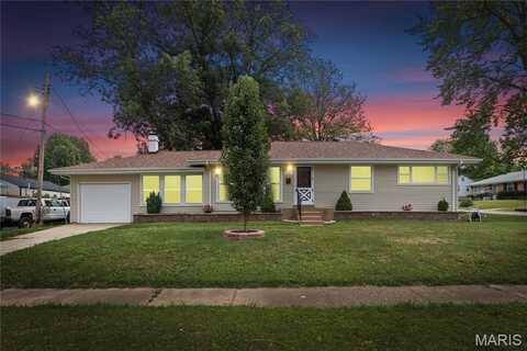 3442 Saint Donald Lane, Saint Ann, MO 63074