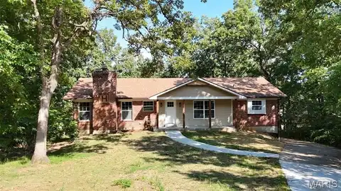 9748 Lee Drive, Hillsboro, MO 63050