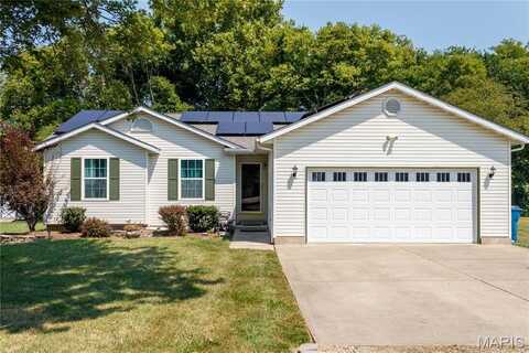 32 Lexington Lane, Highland, IL 62249