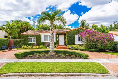 6257 SW 14th St, West Miami, FL 33144