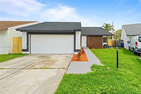 1701 SW 86th Ter, Miramar, FL 33025