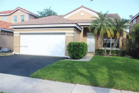 959 Falling Water Rd, Weston, FL 33326