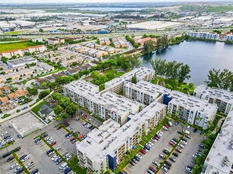 10000 NW 80th Ct, Hialeah Gardens, FL 33016