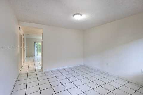 11501 NW 2nd St, Sweetwater, FL 33172