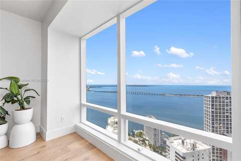 1425 Brickell Ave, Miami, FL 33131