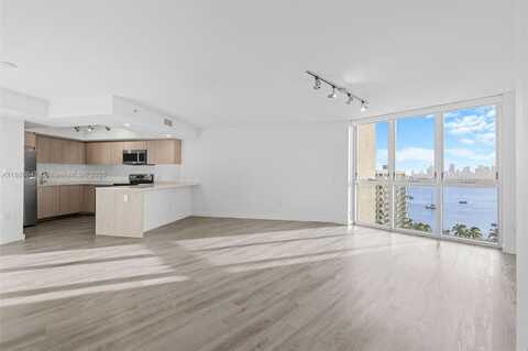 1500 Bay Rd, Miami Beach, FL 33139