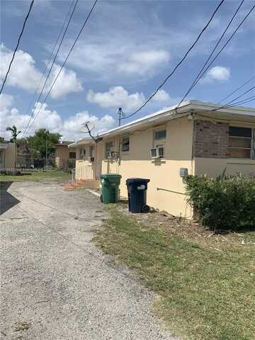 1725 NW 59th St, Miami, FL 33142