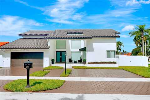 13420 SW 2nd St, Miami, FL 33184