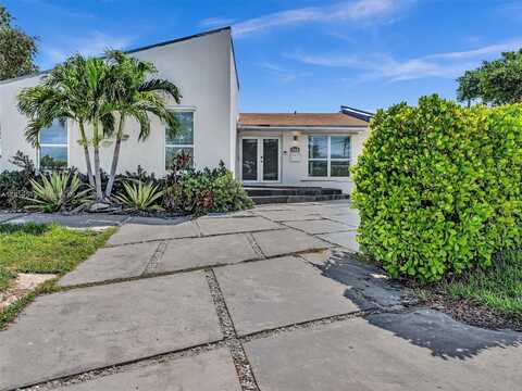 2001 NE 122nd Rd, North Miami, FL 33181