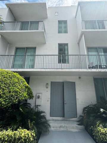 2150 Van Buren St, Hollywood, FL 33020